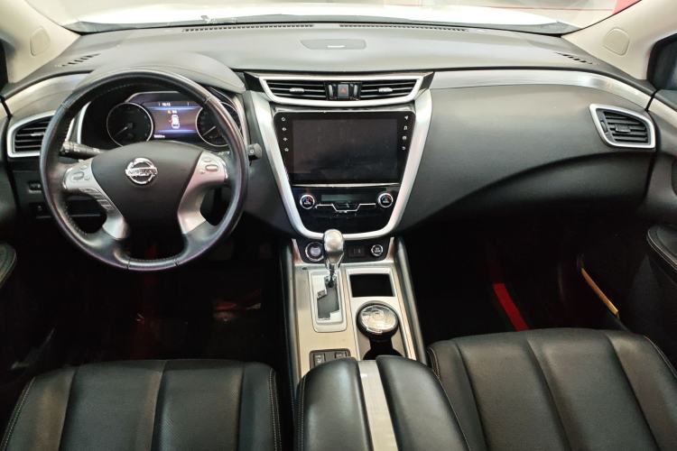 Used Nissan Murano 2019 2.5L XL Two-Wheel Drive Smart Connect Luxury Edition China VI Standard