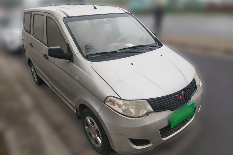 Used Wuling Hongguang 2010 1.2L Base Version China IV Standard Front Right 45 Deg