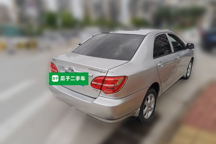 Used Toyota Corolla EX 2013 1.6L Automatic Luxury Edition
