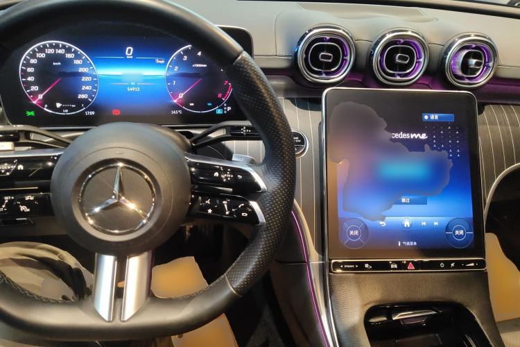 Used Mercedes-Benz C-Class 2023 C 260 L Sport Edition Center Console