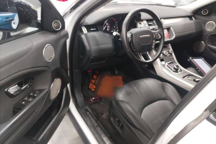 Used Land Rover Range Rover Evoque 2018 240 PS SE Smart Brilliance Edition
