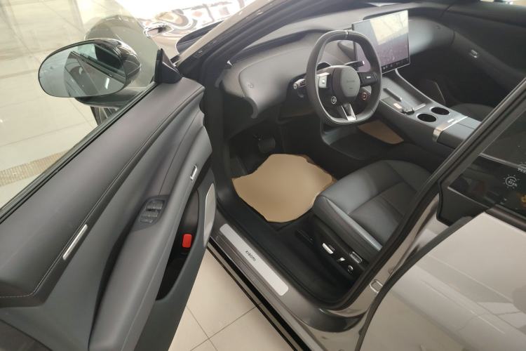 Used Xiaomi Auto YU7 2025 Ultra-Long Range All-Wheel Drive Pro Version