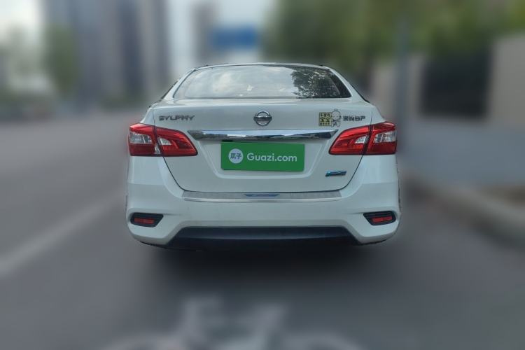 Used Nissan Sylphy 2016 Classic 1.6 XL Automatic Luxury Edition Rear