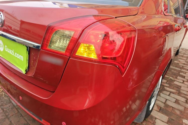 Used Buick Excelle 2015 1.5L Automatic Classic Model
