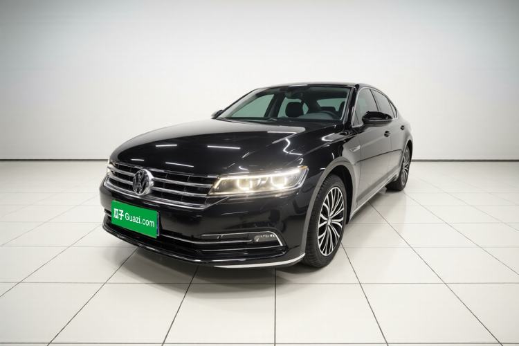 Used Volkswagen Phideon 2019 380TSI Two-Wheel Drive Business Edition China VI Standard