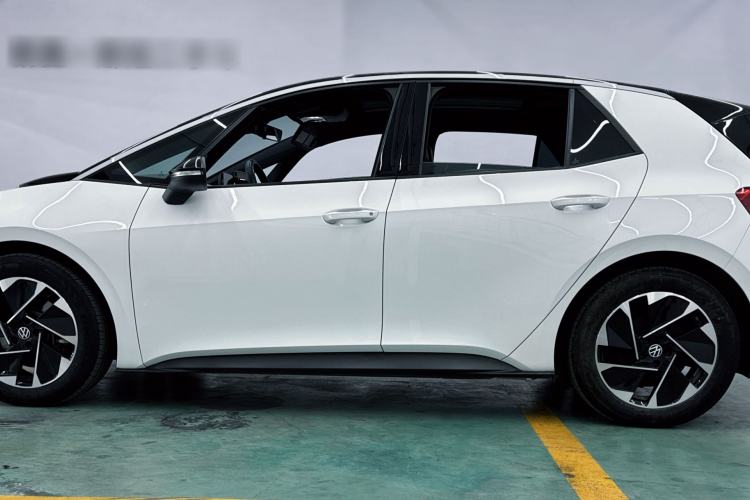 Used Volkswagen ID.3 2023 Pure Smart Edition Exterior 5