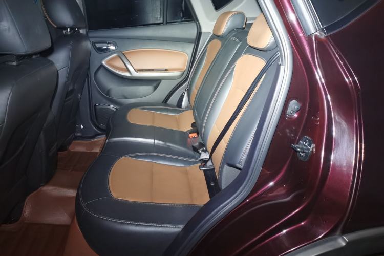 Used Haima S5 2015 1.5T CVT Luxury Sport Edition Left Rear Seat