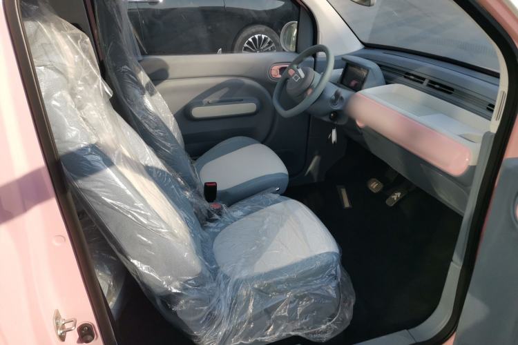 Used Bestune Pony 2024 170km Range Energizing Horse
