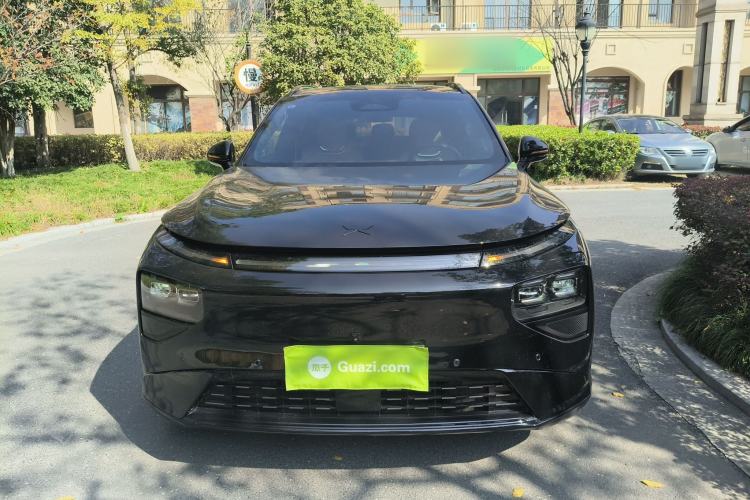 Used XPeng G9 2025 680 Ultra-Long Range All-Wheel Drive Max Exterior 1