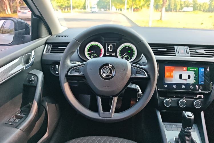 Used Skoda Octavia 2019 TSI230 DSG Luxury Edition Station Wagon China V Standard