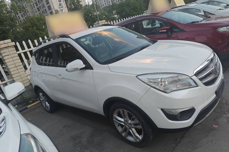 Used CHANGAN CS35 2012 1.6L Manual Luxury Model China IV Standard
