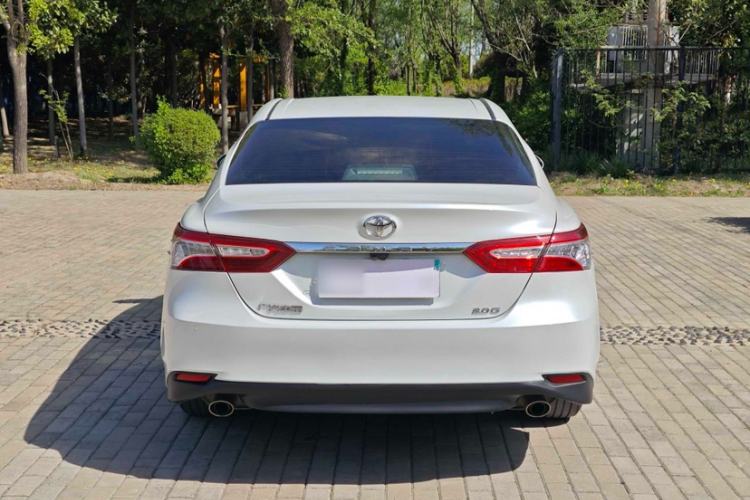 Used Toyota Camry 2019 Revised Version 2.0G Luxury Edition Exterior 9