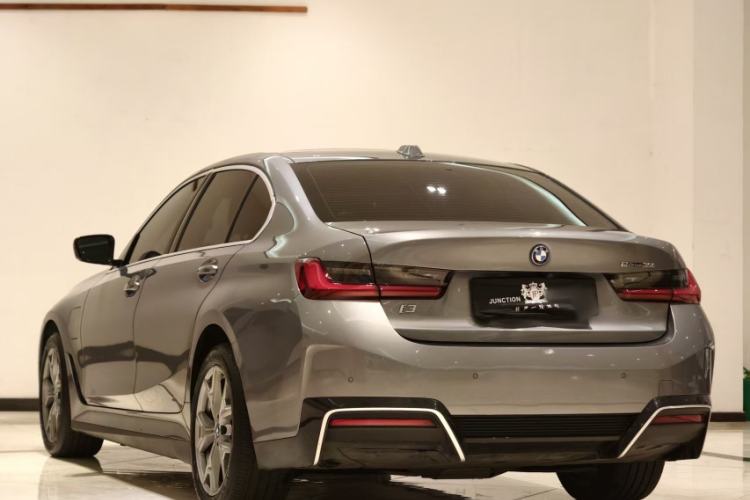 Used BMW i3 2022 eDrive 35 L
