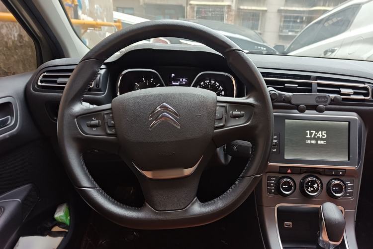 Used Citroen C4 Sega 2016 1.6L Automatic Luxury Model Steering Wheel