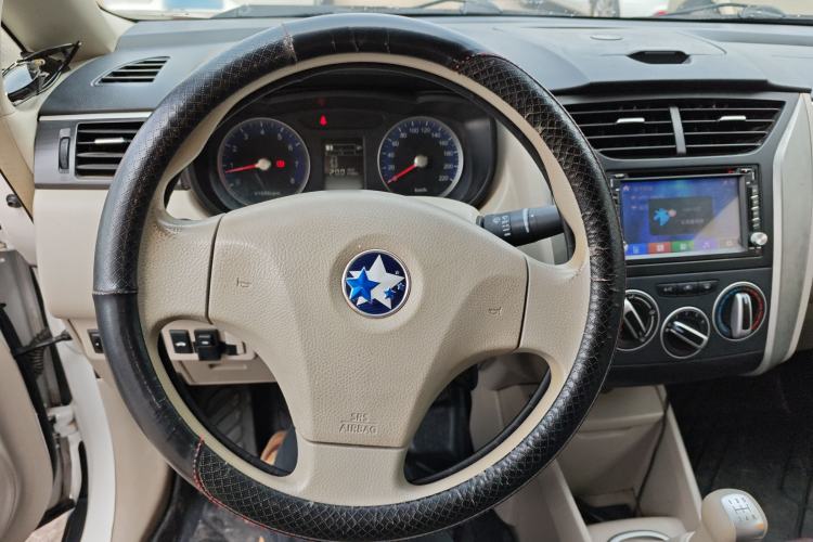 Used Venucia D50 2015 1.6L Manual Fashion Edition