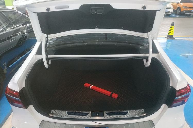 Used Roewe i6 2018 20T Automatic Flagship Edition