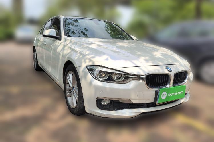 Used BMW 3 Series 2017 320Li Fashion Model Front Right 45 Deg