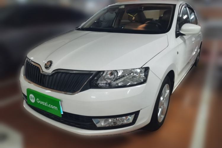 Used Skoda Rapid 2013 1.6L Automatic Smart Selection Model