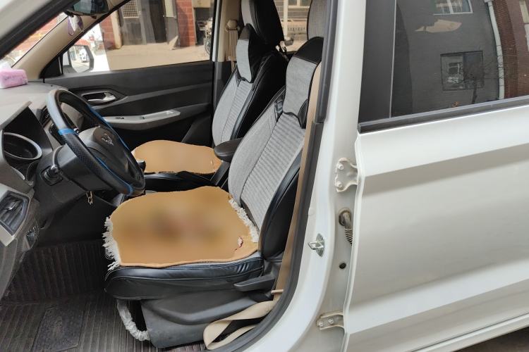 Used Wuling Hongguang 2018 1.5L S Comfort Model L2B Left Front Seat