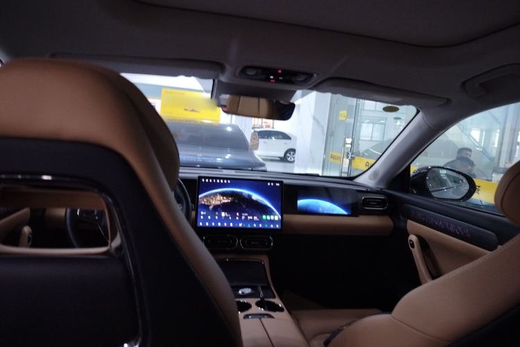 Used Leapmotor C11 2024 All-Electric 580 Luxury Edition Headliner