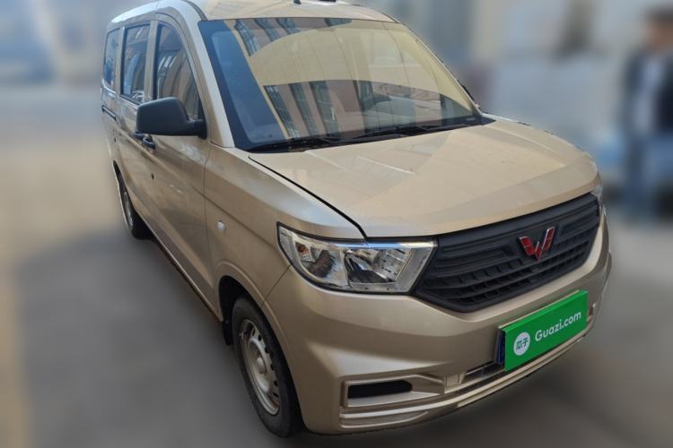 Used Wuling Hongguang V 2022 1.5L Jingqu Edition Electric-Assist LAR