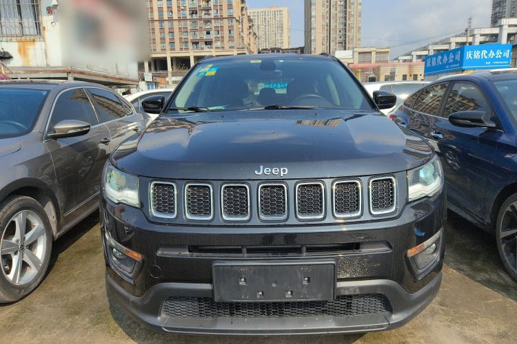Used Jeep Compass 2017 200T Automatic Family Edition