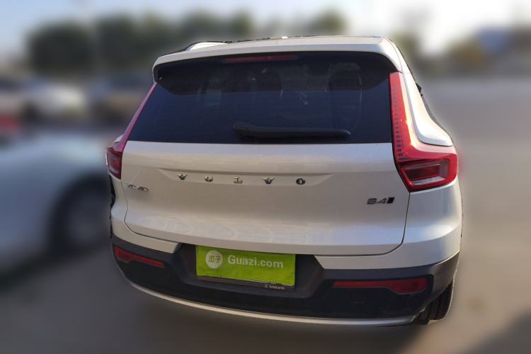 Used Volvo XC40 2023 B4 4x4 Smart Luxury Edition
