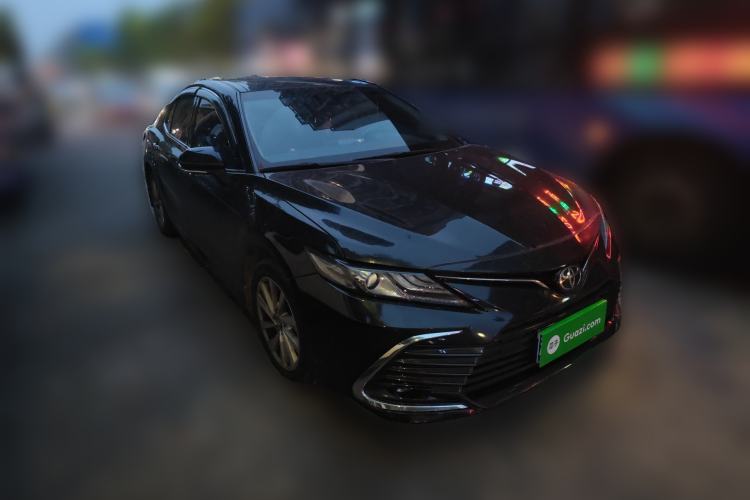 Used Toyota Camry 2021 2.0G Luxury Edition Front Right 45 Deg