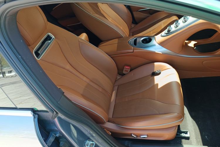 Used ORA Lightning Cat 2022 555 km Luxury Edition
