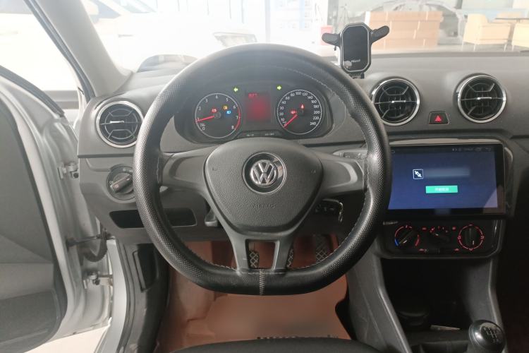 Used Volkswagen Jetta 2019 Dream Edition 1.5L Manual Fashion Version Steering Wheel