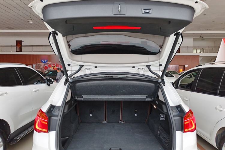 Used BMW X1 2018 sDrive18Li Luxury Model Trunk