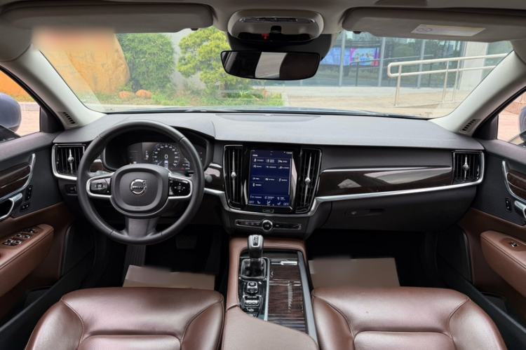 Used Volvo S90 2018 T4 Zhiyuan Edition