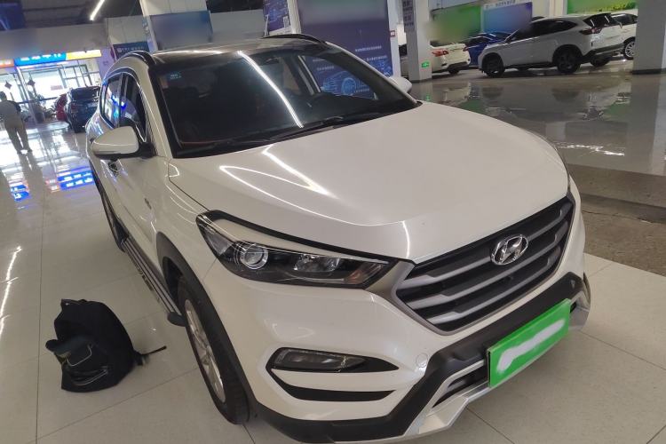 Used Hyundai Tucson 2015 1.6T Dual-Clutch Two-Wheel-Drive Smart Model
