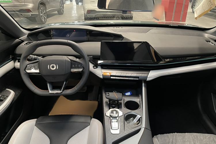 Used Qiyuan A06 2023 Supreme Model