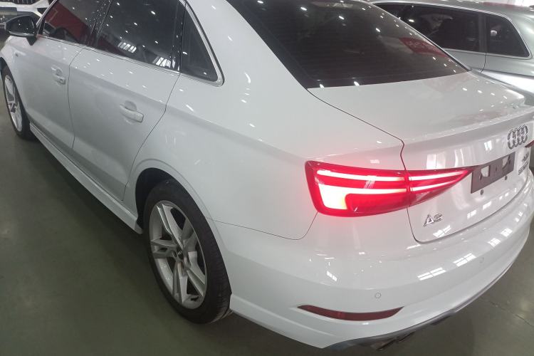 Used Audi A3 2020 Limousine 35 TFSI Fashion Edition China VI Emission Standard