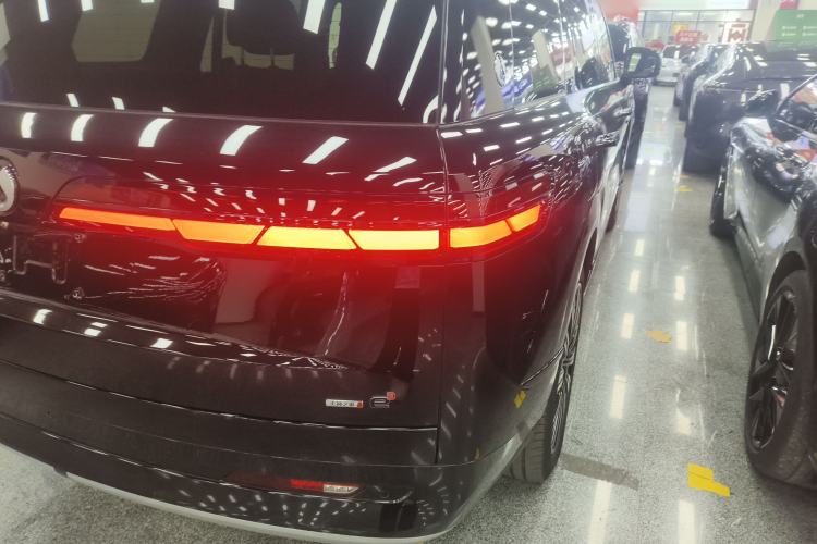 Used Denza N9 2025 Prestige Version
