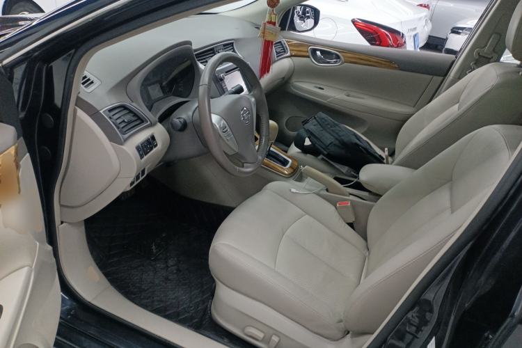 Used Nissan Sylphy 2014 1.6XV CVT Deluxe Edition