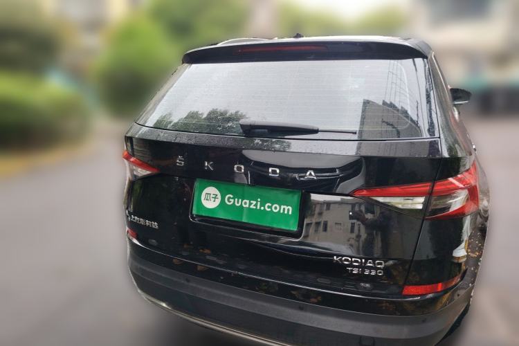 Used Skoda Kodiaq 2019 Facelifted TSI330 7-Seater Two-Wheel-Drive Luxury Enjoyment Edition China VI Standard Rear