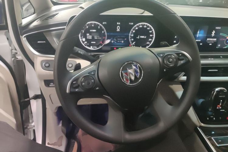 Used Buick GL8 2021 ES Landtrek 653T Comfort Edition Steering Wheel