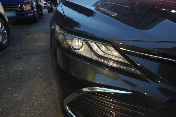 Used Toyota Camry 2021 2.0G Luxury Edition Right Front Headlight