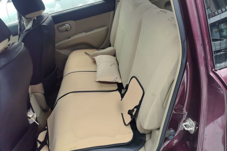 Used Nissan Livina 2015 1.6XE Manual Comfort Edition Left Rear Seat