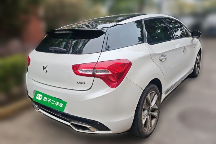 Used DS 5 2014 1.6T Luxury Edition THP160
