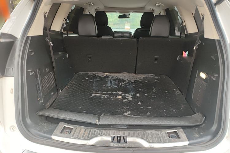 Used Ford Edge 2016 EcoBoost 245 Two-Wheel-Drive Titanium 7-Seater