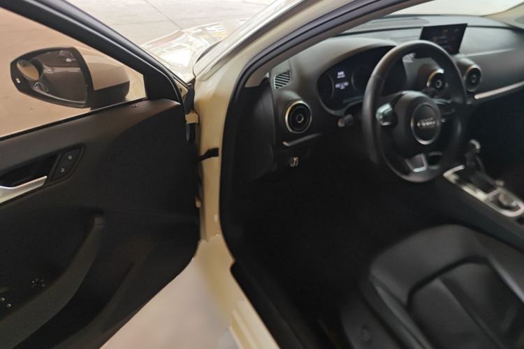 Used Audi A3 2014 Sportback 35 TFSI Automatic Comfort Model