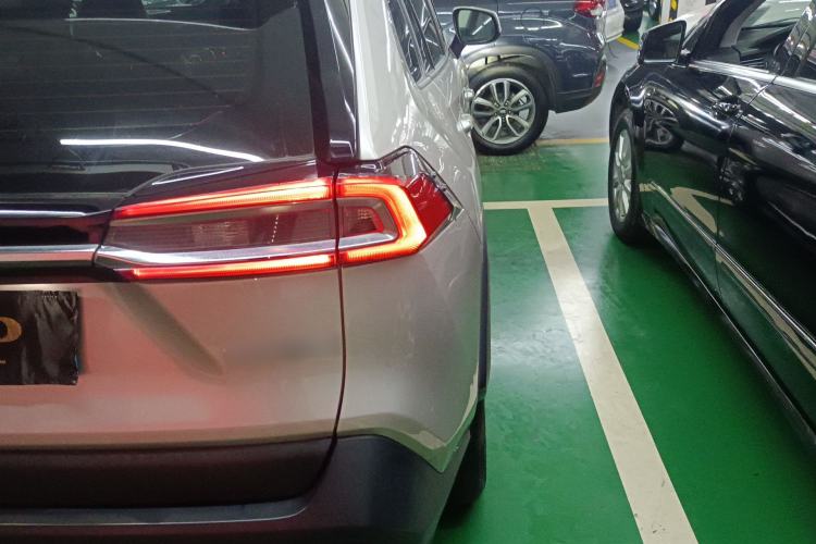 Used Toyota Wildlander 2022 2.0L CVT Two-Wheel Drive Luxury PLUS Edition Exterior 3