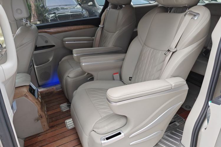 Used Buick GL8 2018 ES 28T Luxury Model China VI Standard
