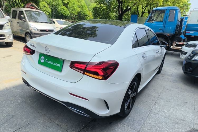 Used Mercedes-Benz A-Class 2022 Revised Version A 200 L Sport Sedan Fashionable Style