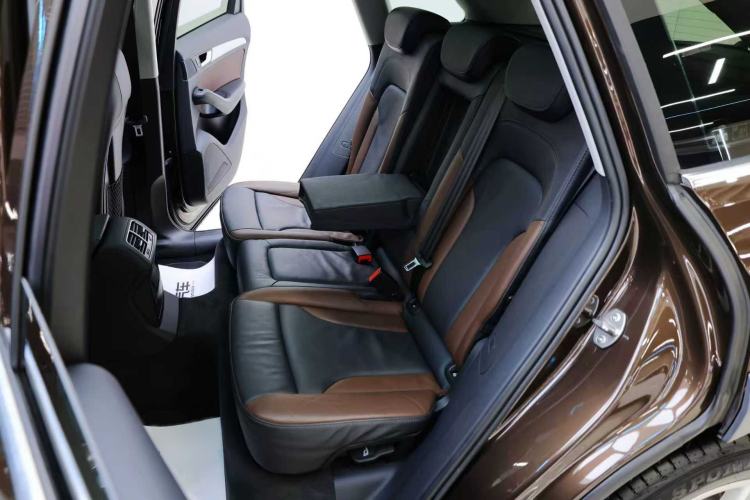 Used Audi Q5 2017 Plus 40 TFSI Technology Model