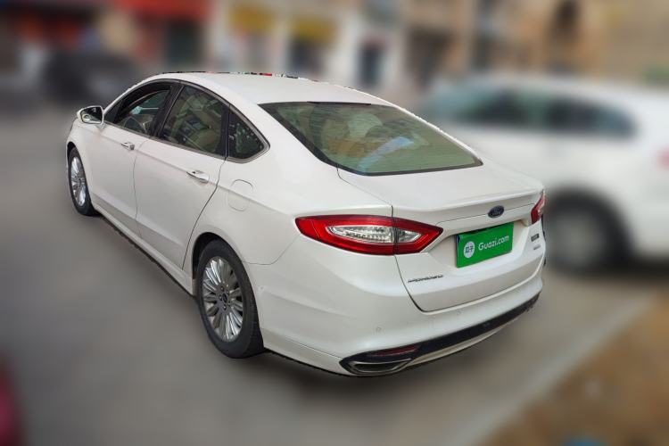 Used Ford Mondeo 2013 2.0L GTDi 200 Luxury Model Rear Left 45 Deg