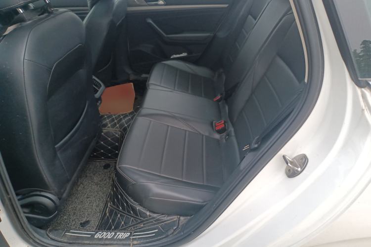 Used Volkswagen Lavida 2019 1.5L Automatic Comfort Edition China VI Standard Left Rear Seat